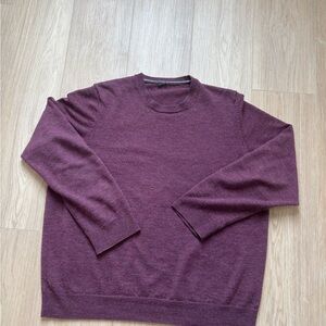 Men's Burgundy Sweater in good condition